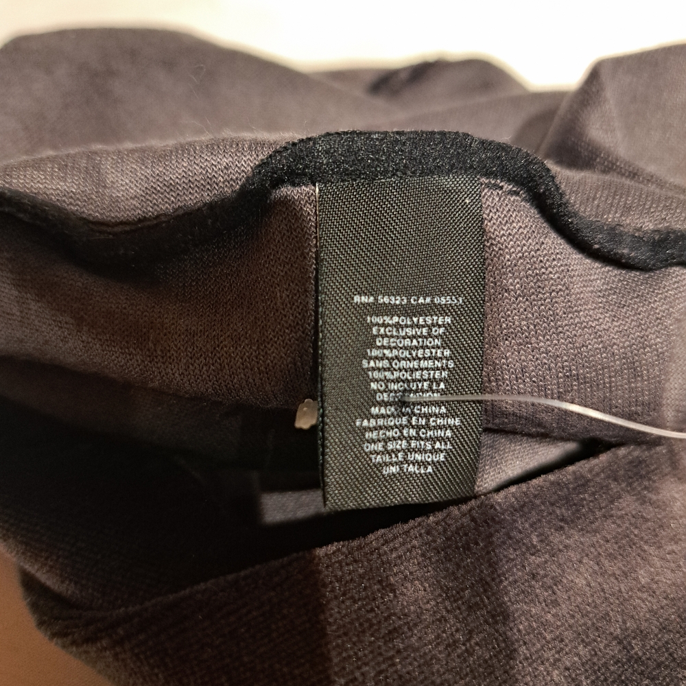 Jordan Black Beanie - Picture 3 of 3
